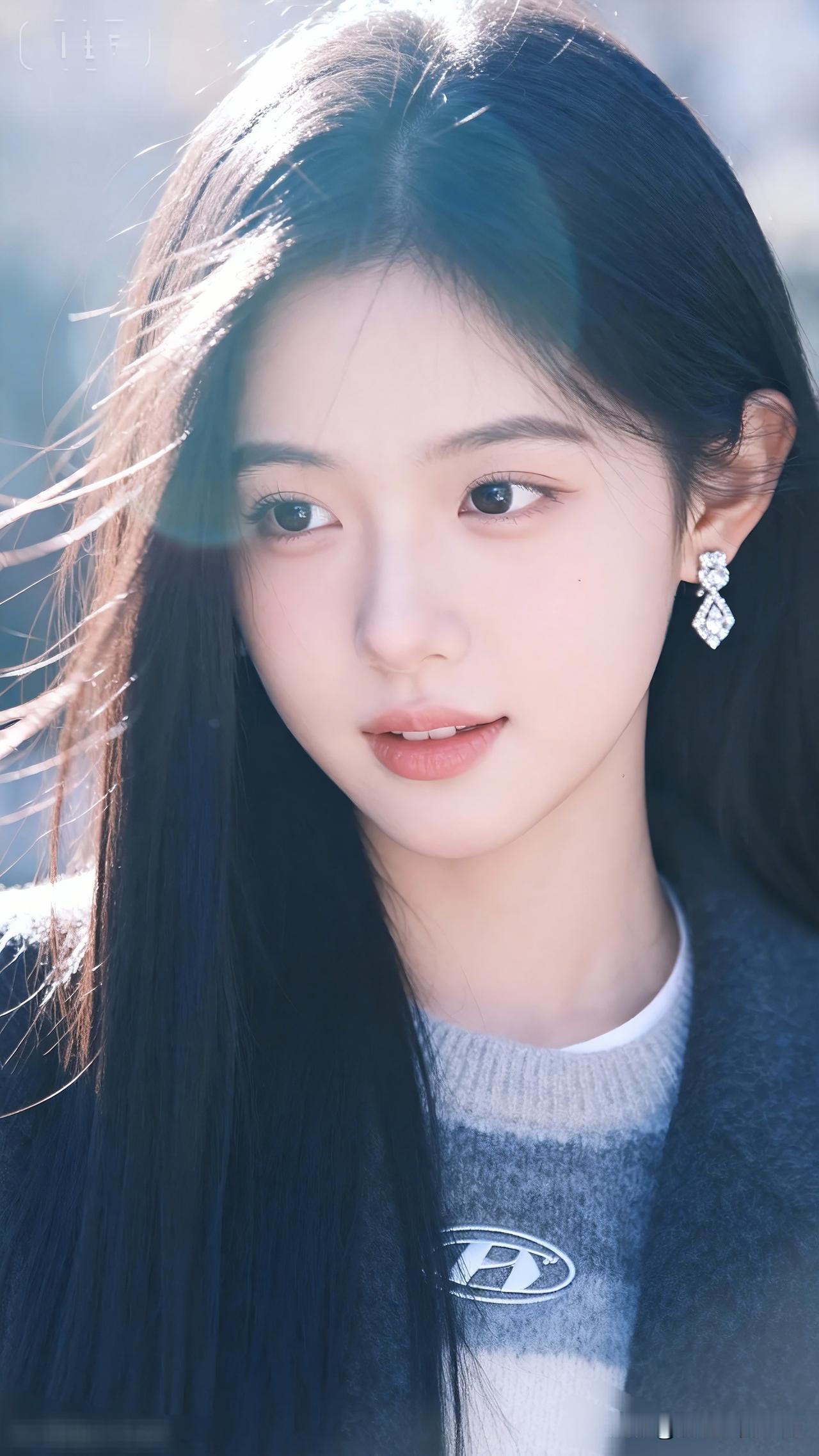 月华照影，美人如画。看看你最美的的样子 阳光下的少女，温柔如水，美得令人窒息。