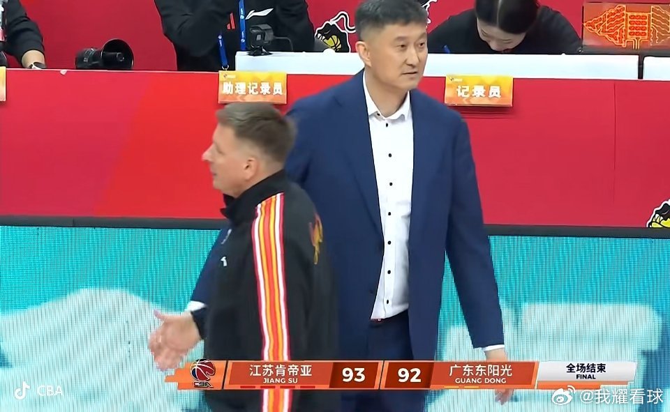 惨遭绝杀！广东队客场不敌联盟倒数的江苏，第一次输球我内心毫无波澜，打成这鬼样子这