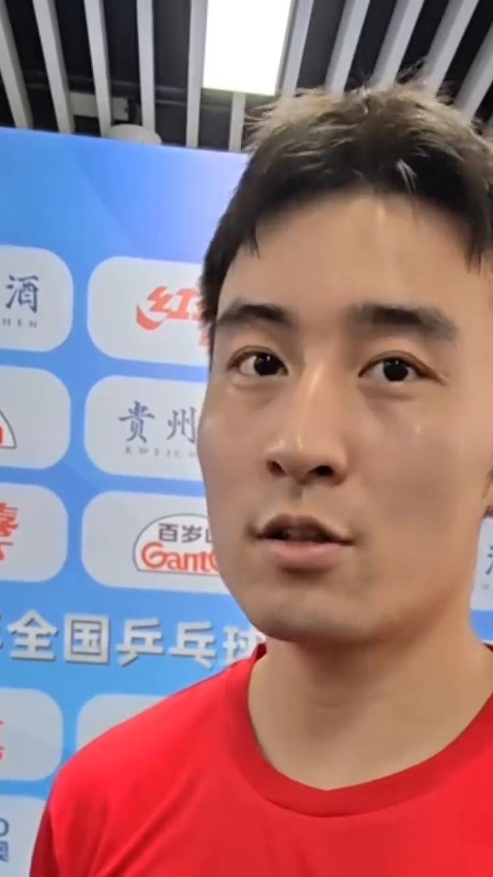 在最后的时候大头给你点了个头，然后莎莎对女的笑了一下。当时说了什么话？首先还是关