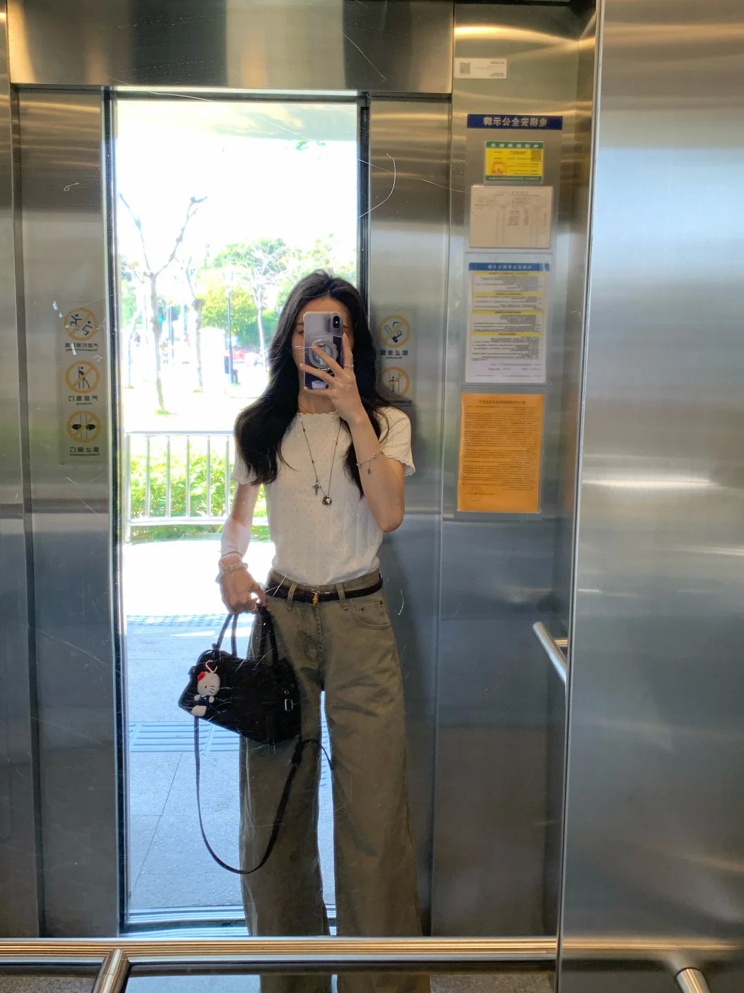 电梯检阅｜复古高智感的胶囊衣橱