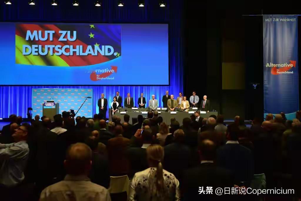 德国选择党大胜后，35城同时爆发示威，20万人上街反对右翼
 

 
创作声明：