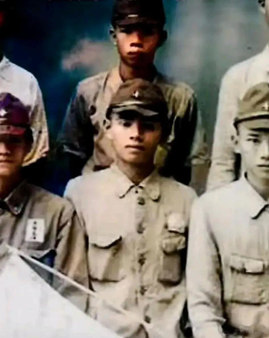 【日式报恩】1943年3月，台籍“日军士兵”杨坤荣在海南五指山扫荡时受伤，被当地