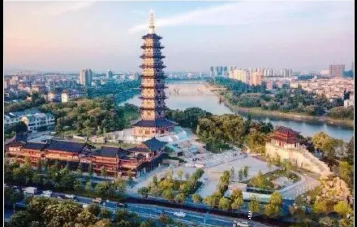 当然，义乌在经济发展、城市建设，甚至人口数量等多方面在全金华市处于遥遥领先的地位