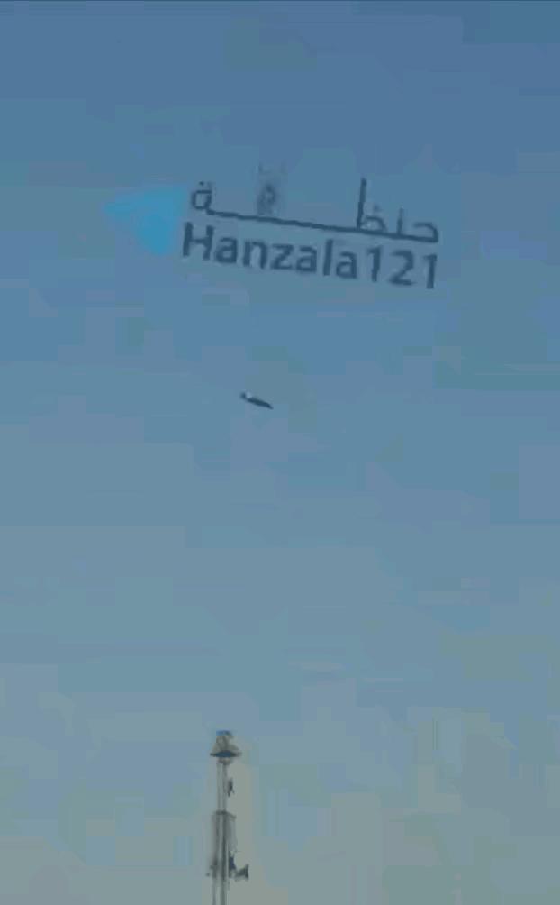 难道哈梅内伊显灵了？继美军“林肯”号航母遭遇伊朗空袭之后，美军在开战第三天再遭重