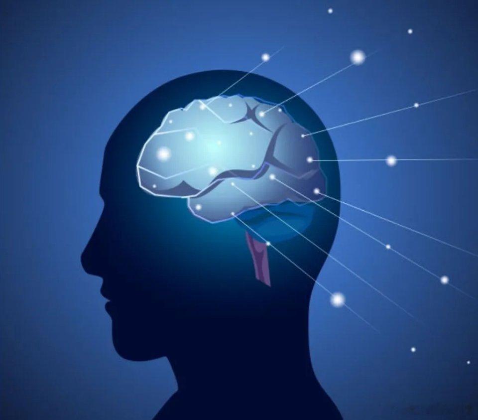 患有老年痴呆要怎么办　　1、每天清晨及傍晚在空气清新的地方快步走一小时：快步走可