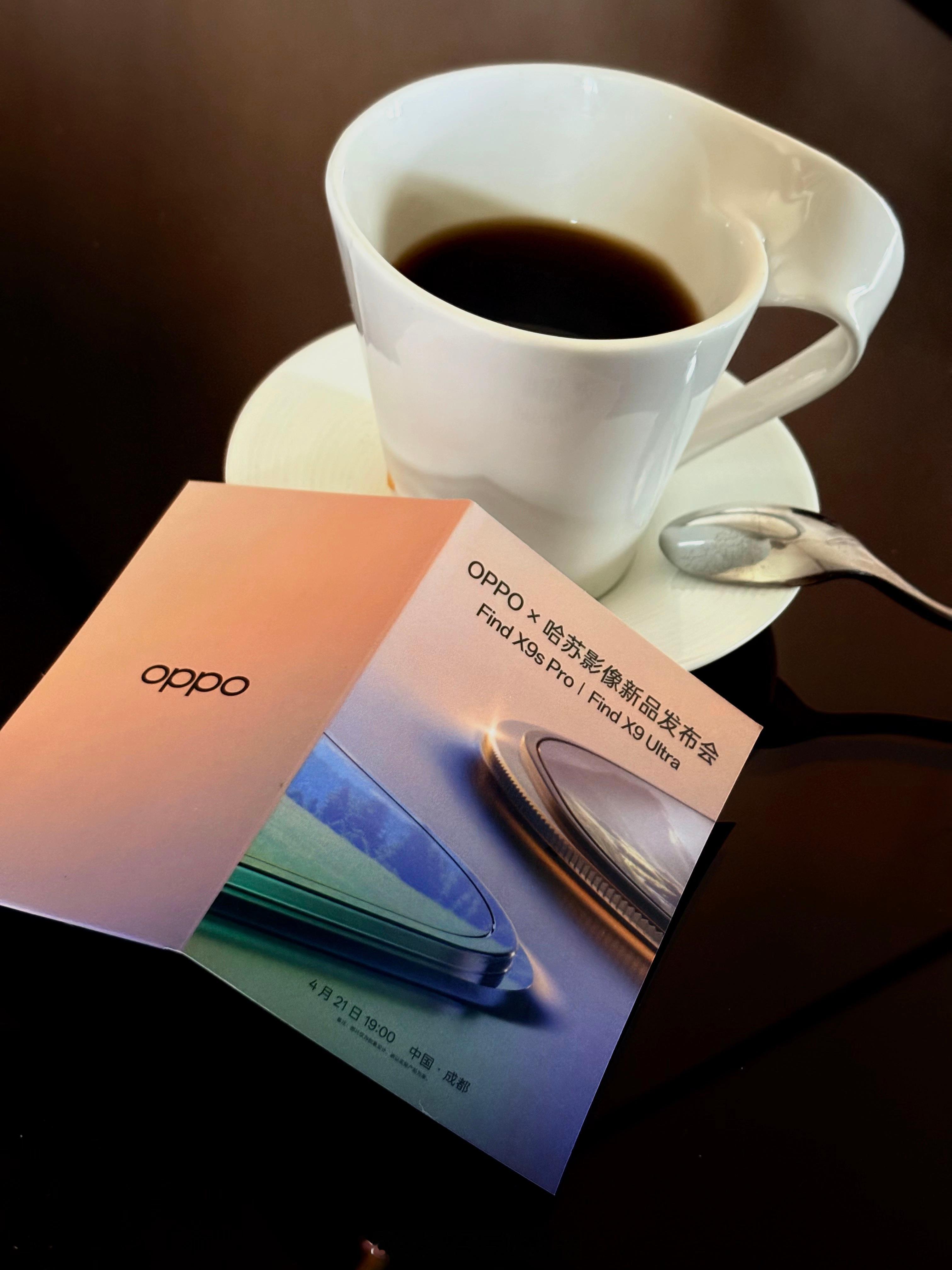 闪现成都兄弟们一会去发布会现场看看最新的OPPO Find X9 Ultra