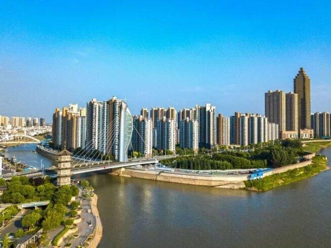 谁再说三线城市没前途，就把这篇芜湖拍他脸上
这个三线小城，要造反。
芜湖，一个把