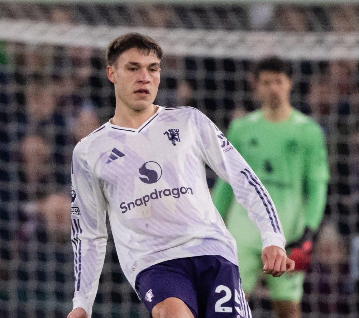 灾星！
曼联在曼努埃尔·乌加特首发的最近 7 场英超联赛中全部失利，这是该俱乐部