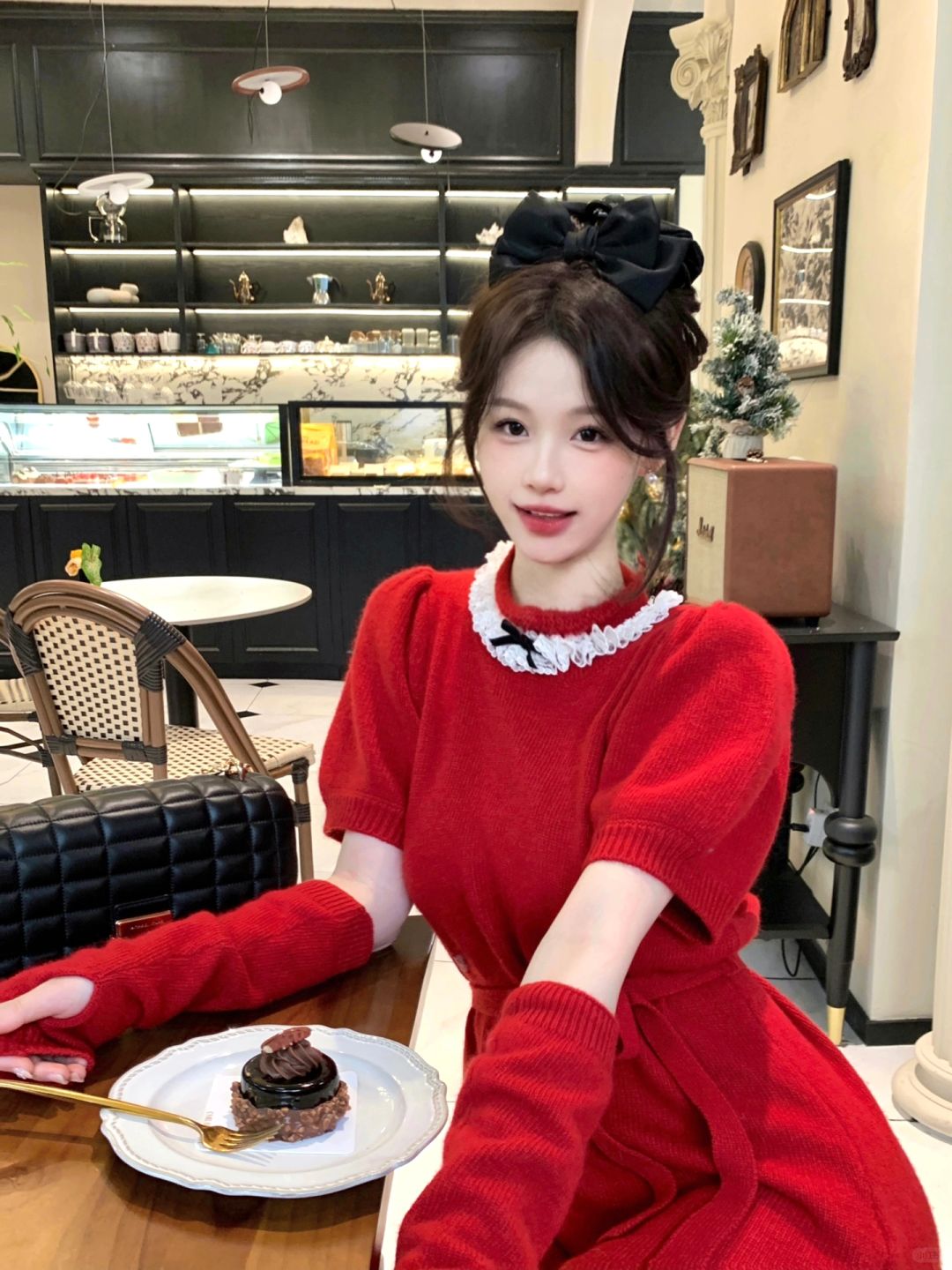 ☃︎ *♡𝑀𝓮𝓇𝓇𝓎  𝒞𝒽𝓇𝒾𝓈𝓉𝓂𝒶𝓈･🍷