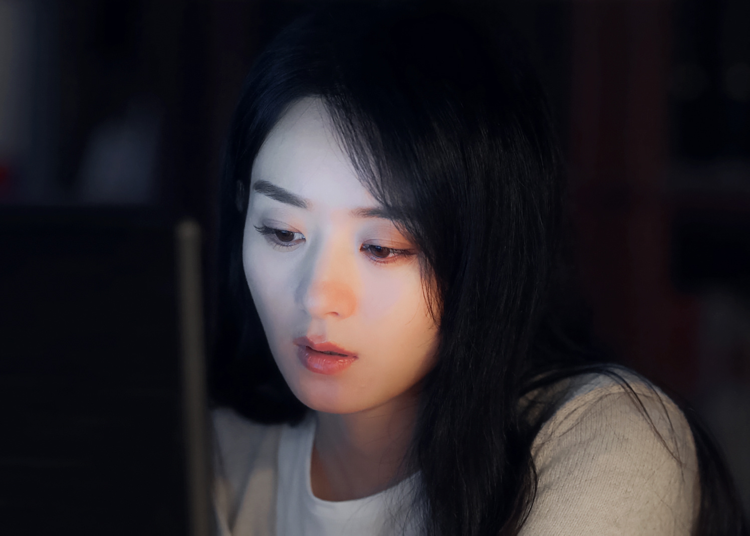 赵丽颖[超话] zly赵丽颖李秋萍 zly赵丽颖小城大事当暮色浸透原野，你是唯一