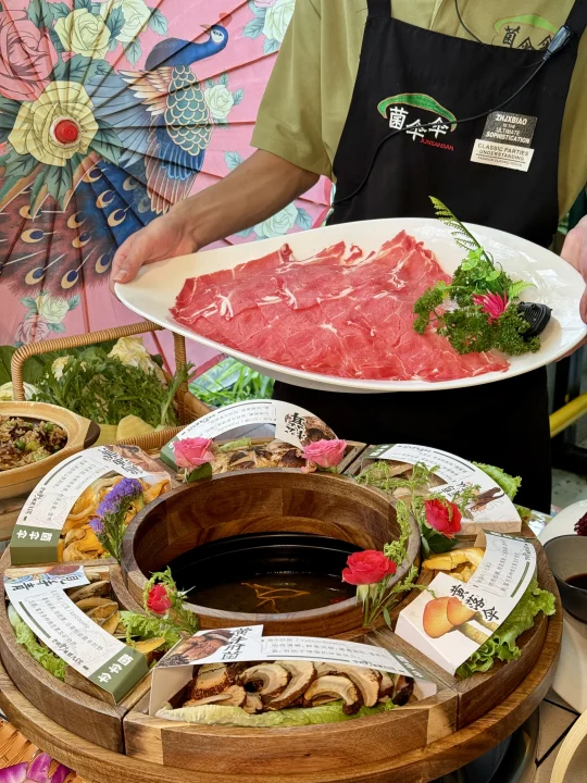 来昆明不吃菌等于白来！！