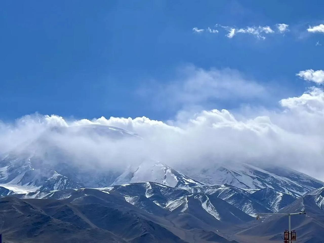 
帕米尔高原上的白沙湖～人间仙境