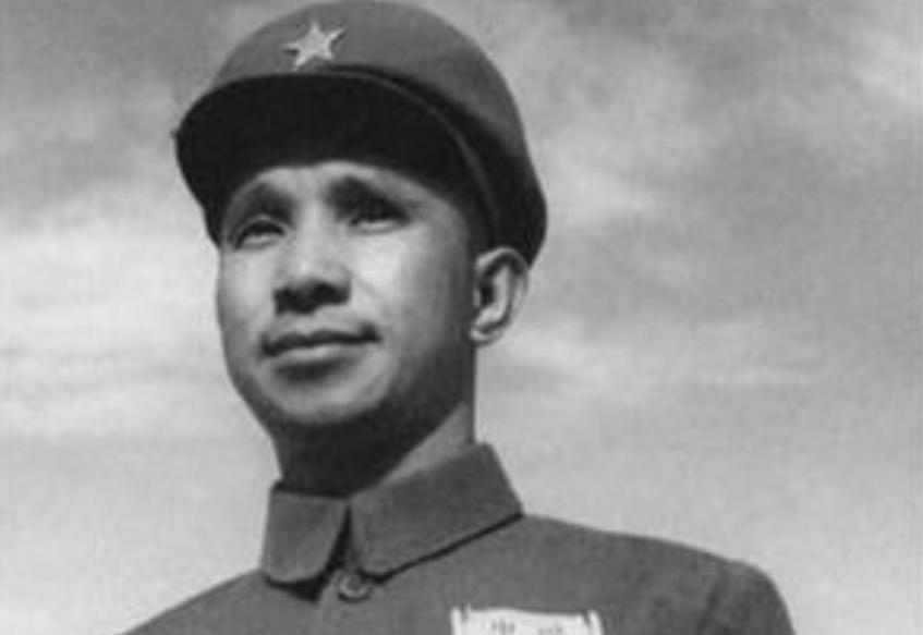 山东一老汉因持有双枪拒上交，警方1996年上门却得知：枪竟是粟裕将军所赠
194