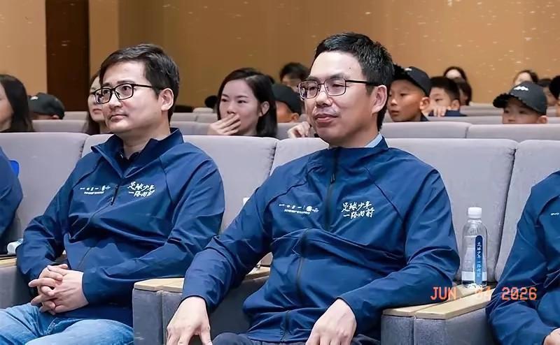 董路没等来足协，却收到了比亚迪的“大礼”！
比亚迪官宣跟董路“中国足球小将”合作