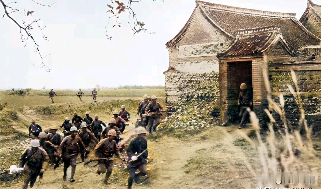 日寇暴行:泰兴口岸惨案

1939年冬季，日寇军舰经常在江阴至镇江一段江面游弋，