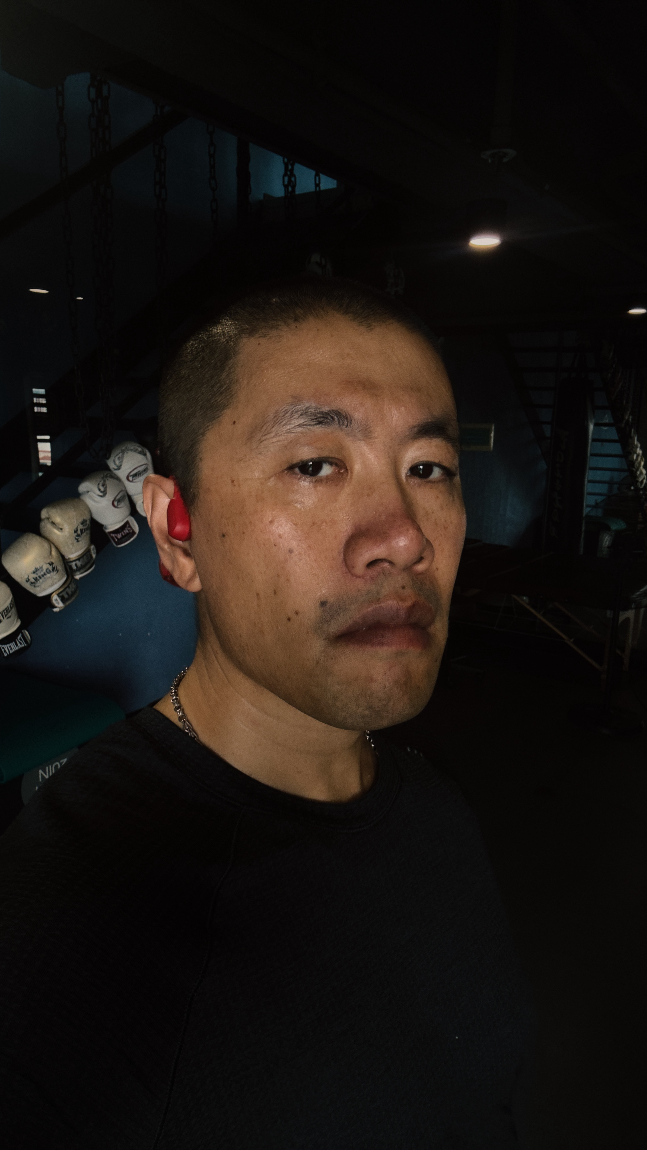 今天你动弹没有 仍在努力协调“保证充足睡眠”和“咕宝宝后半夜喊人起来陪她玩”之间