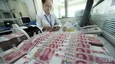 2025年末全国31个省、自治区、直辖市人均住户存款（万元），从高到低排（数据来