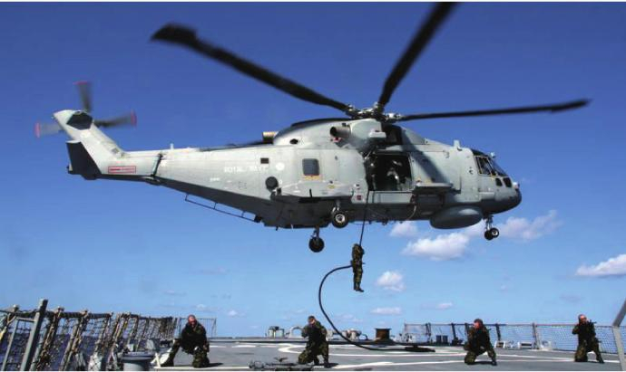 每天认识一件兵器 EH-101“灰背隼”通用直升机［英］机长：19.53米主旋翼