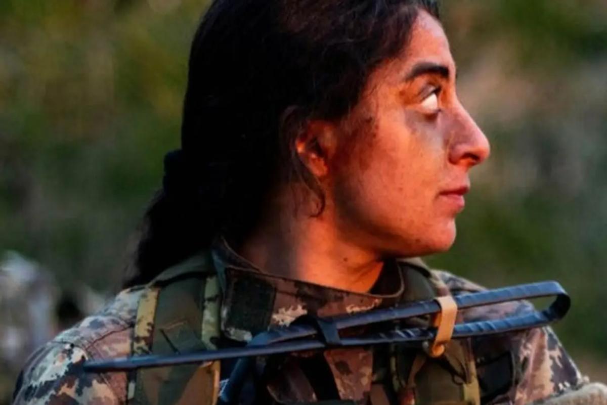 【女雇佣军？很多拉美女性来到乌克兰参战】

根据“军事事务”网站的说法，来自阿根