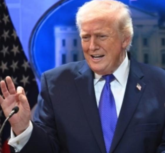 特朗普又出手了！3月7日，伊朗多座储油设施遭到袭击，7、8日，美国当局高官频频发