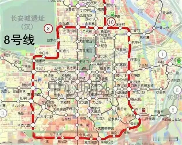 堵了几年，西安南郊电子城，终于有了地铁。南山门站变成安化门，比格一下就上来了，有