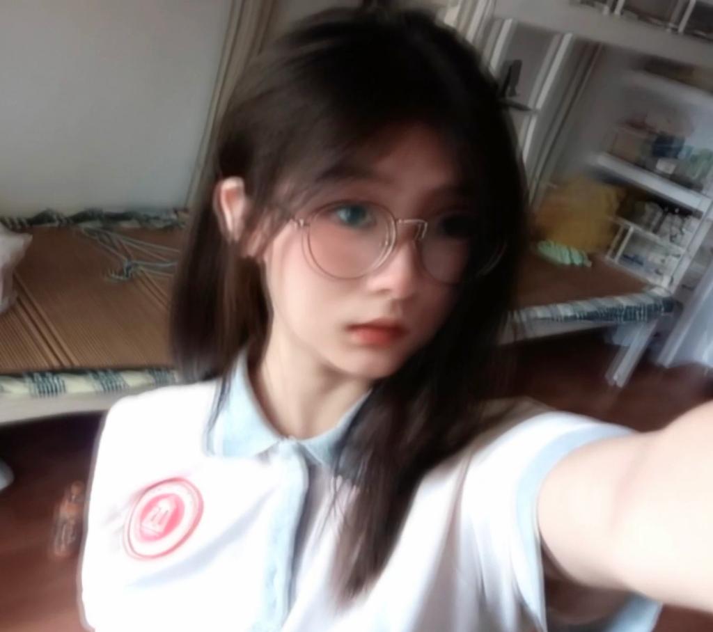 报告进度，目前顺利，下周考试