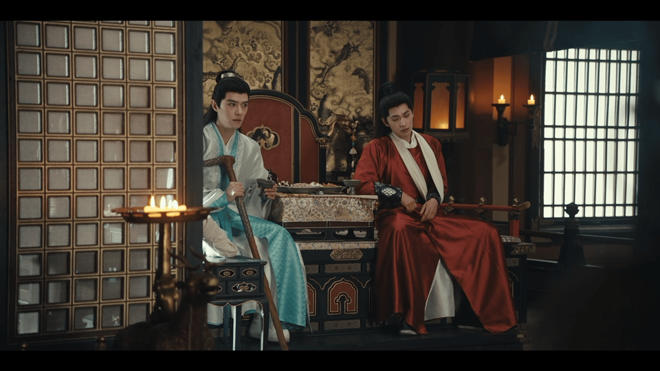 展昭白玉堂都没死白玉堂你少吹牛，展昭你也别翻白眼。就你俩现在这状态，随便来个小兵