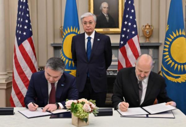 刚签了几百亿的单子，结果到了发货的时候却傻眼了！哈萨克斯坦现在想从中国“借路”，