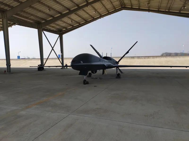 失踪5天，美军终于承认：价值16亿人民币的MQ-4C“海神”无人机在中东坠毁。先