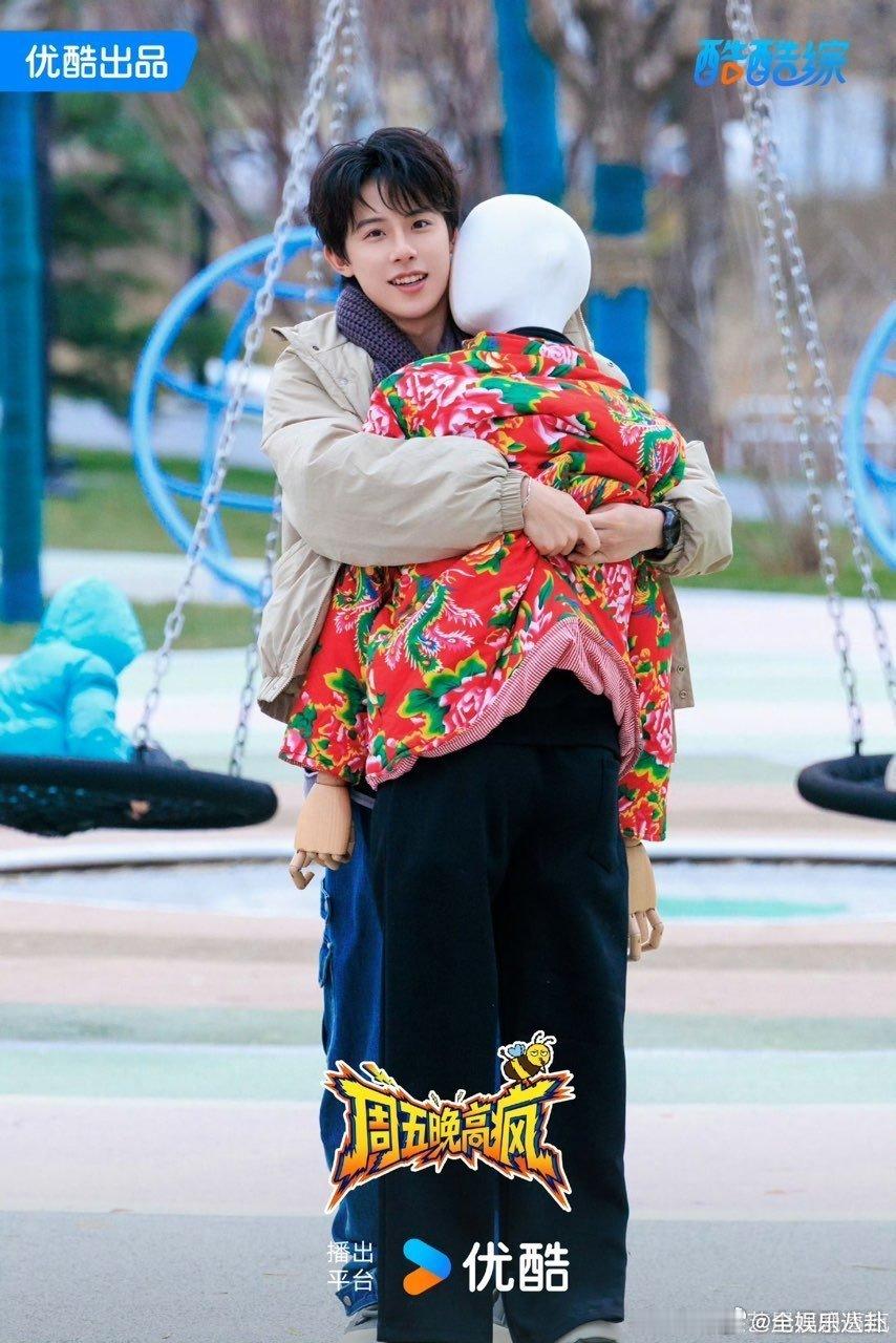 周五晚高疯观后感周五晚高疯看完只想说，多来点这种真实又搞笑的综艺吧！ 