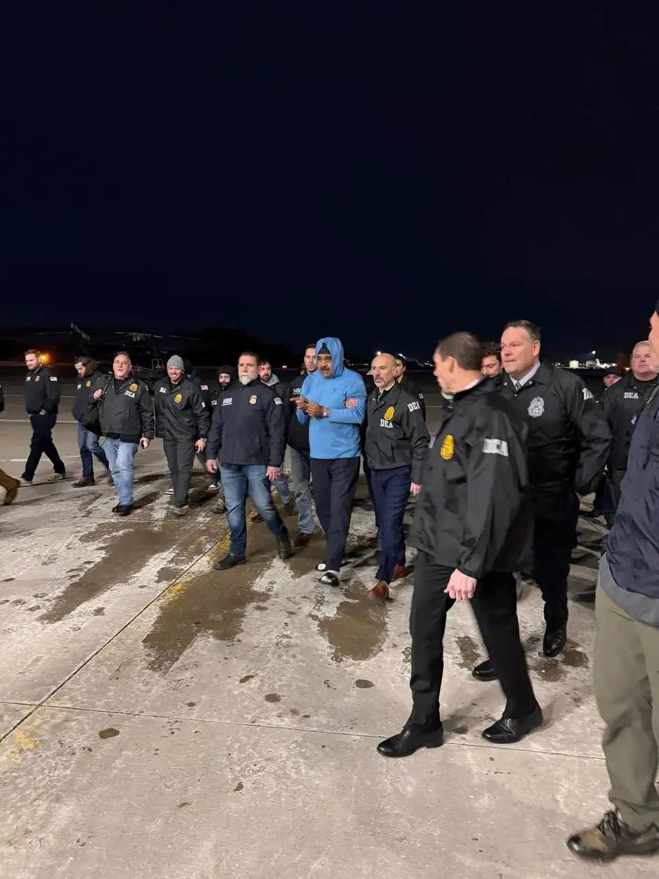 给大鹅一个下马威，抓捕马杜罗，不仅是美国控制委内瑞拉这个石油大国的重要军事行动，