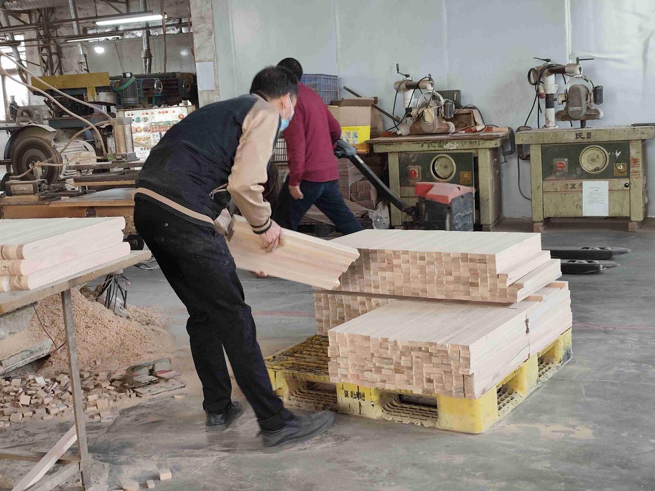 我的今日状态：😁轻松愉快
我这里的天气：☀️晴天
打工20多年了，养成了“不以