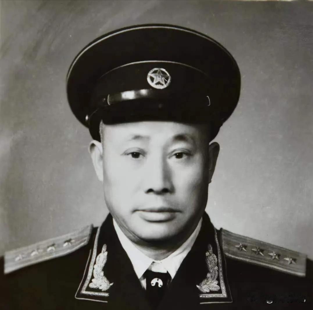 飞夺泸定桥铁血勇士，1955年授衔主动请降！这才是共产党人的真风骨
 
55年，