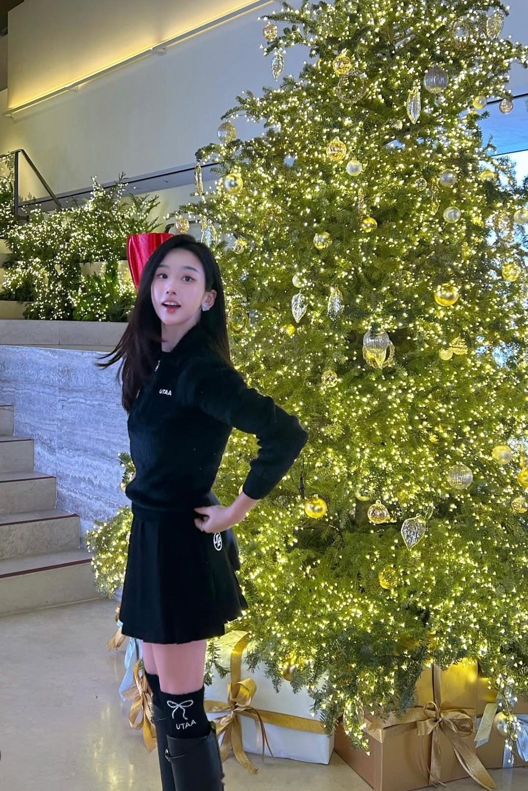 穿搭分享 连续更新第2676天韩国时尚女生日常搭配周日再休息一天！韩系穿搭超能新