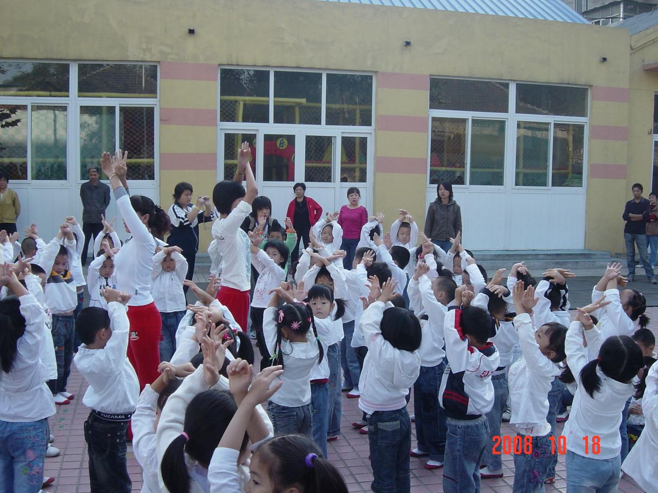 记录校园课间生活