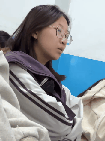 [可爱]两眼一睁觉得老师说的都对