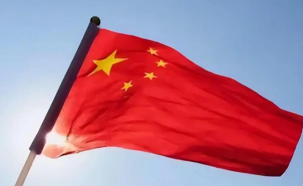 中国应该向全世界公告，凡在中国历史上侵犯过中国的国家，如敢再次侵犯中国，中国将对