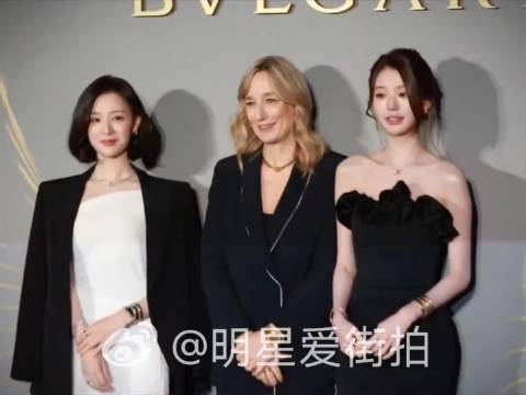 #张元英给金智媛让C#红毯合影的C位争议总是层出不穷。你觉得红毯站位，该优先看资历、品牌头衔，还是品