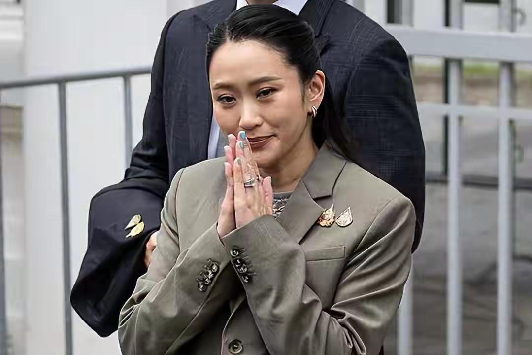 佩通坦宣布辞职，为泰党进入战斗模式，阿努廷与军方算错了？