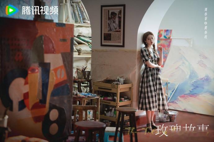 改编自亦舒小说《玫瑰的故事》 领衔主演：刘亦菲 领衔主演：佟大为 特邀主演：林更