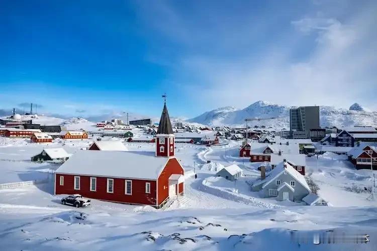 特朗普为何紧盯格陵兰岛？野心藏不住
 
特朗普对格陵兰岛的野心，核心是掌控北极战