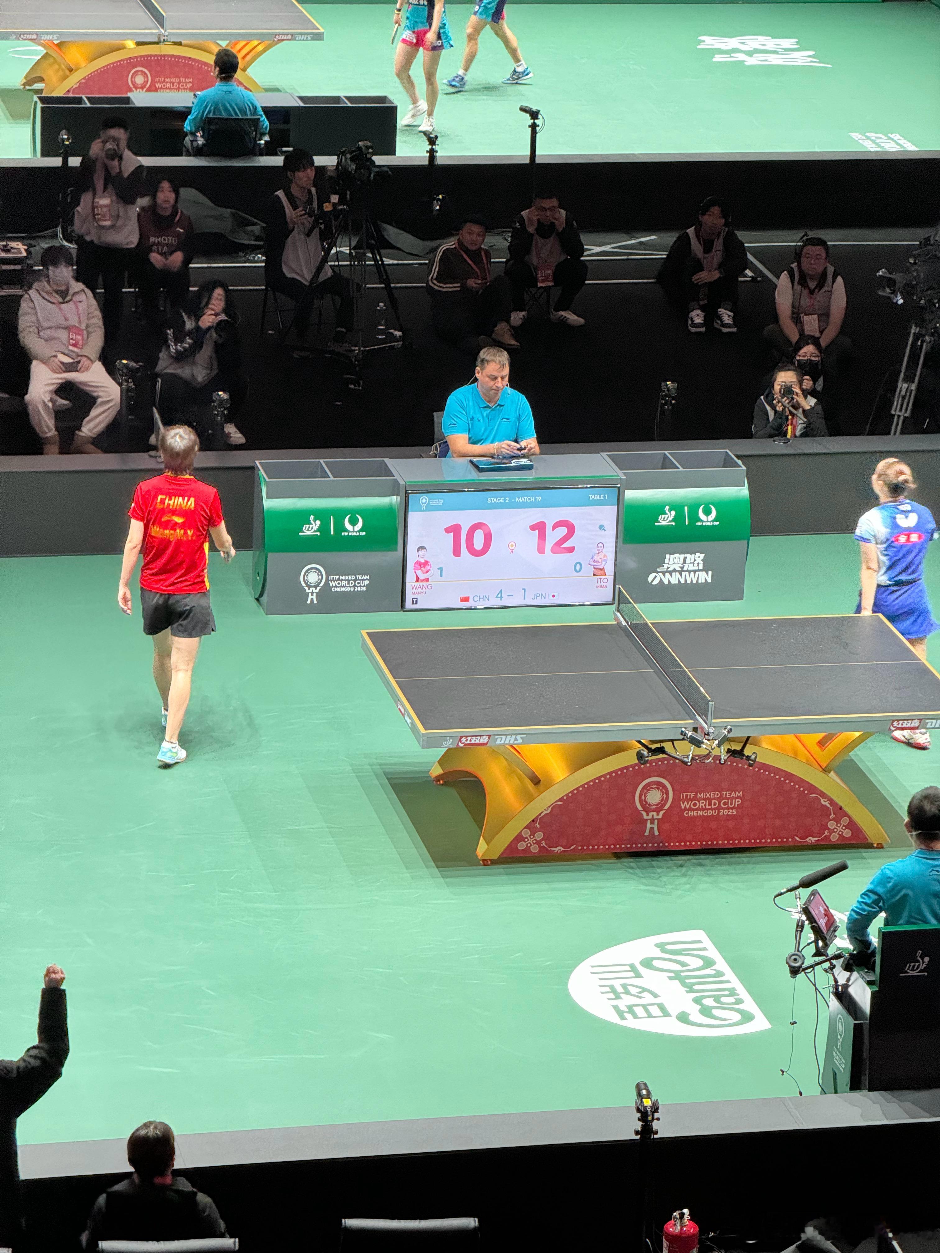 王曼昱vs伊藤美诚10:5领先被伊藤连得了7分