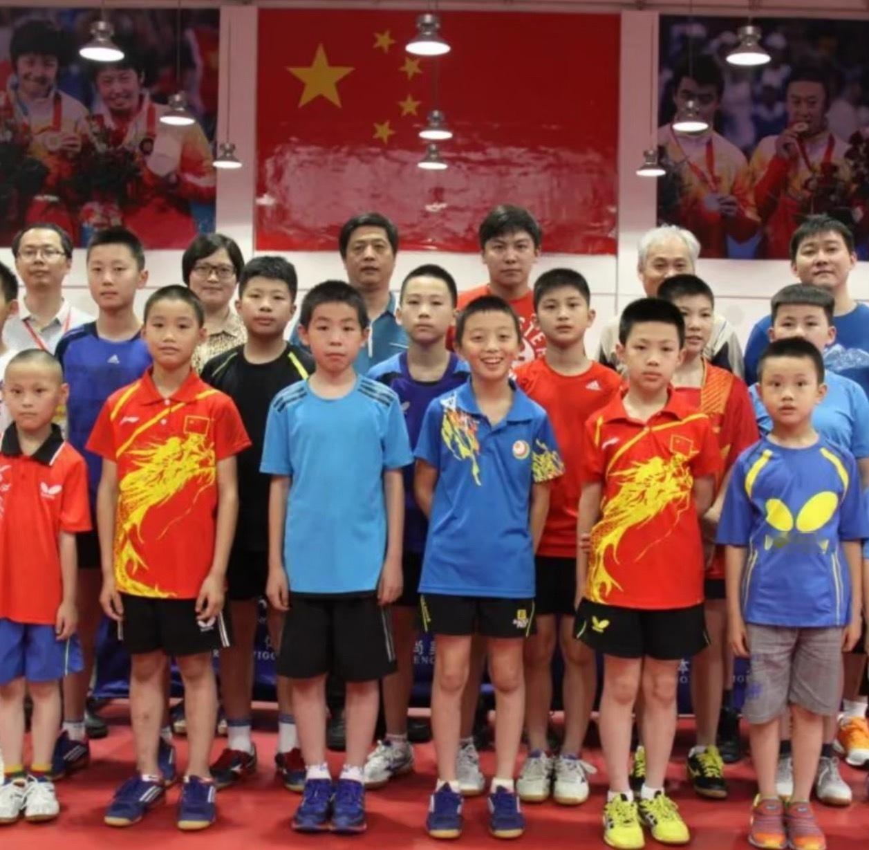 宁波老乡➕国家队同事➕小区业主➕小区健儿幽默竟然还可以如此对称和连续[笑cry]