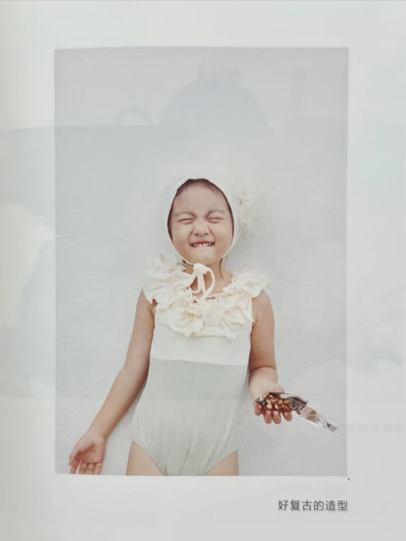 黄多多分享家庭相册黄多多晒童年照 黄忆慈生日晒童年照 多多都20岁了！！ 