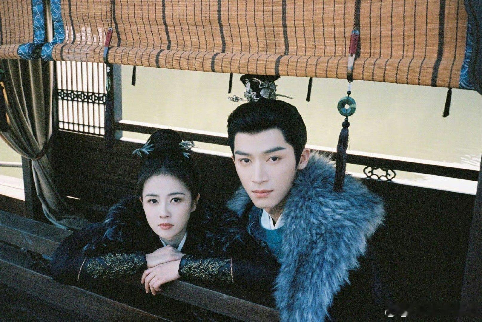 唐宫奇案之青雾风鸣 我的评分：白鹿说萧怀瑾很好哄唐宫奇案 好不好哄在于谁来哄仪萧