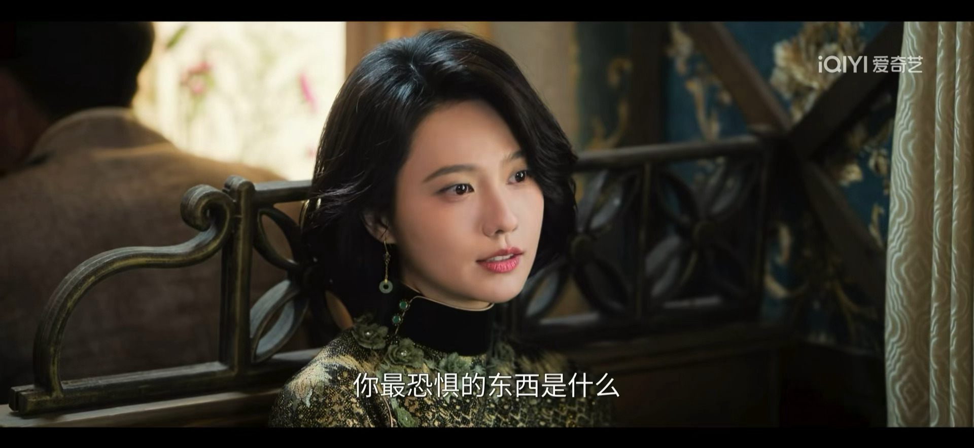 妈：你最恐惧的是什么？盐：（想了一下突然摸上了手上的束缚带）啊啊啊啊啊啊啊不敢给