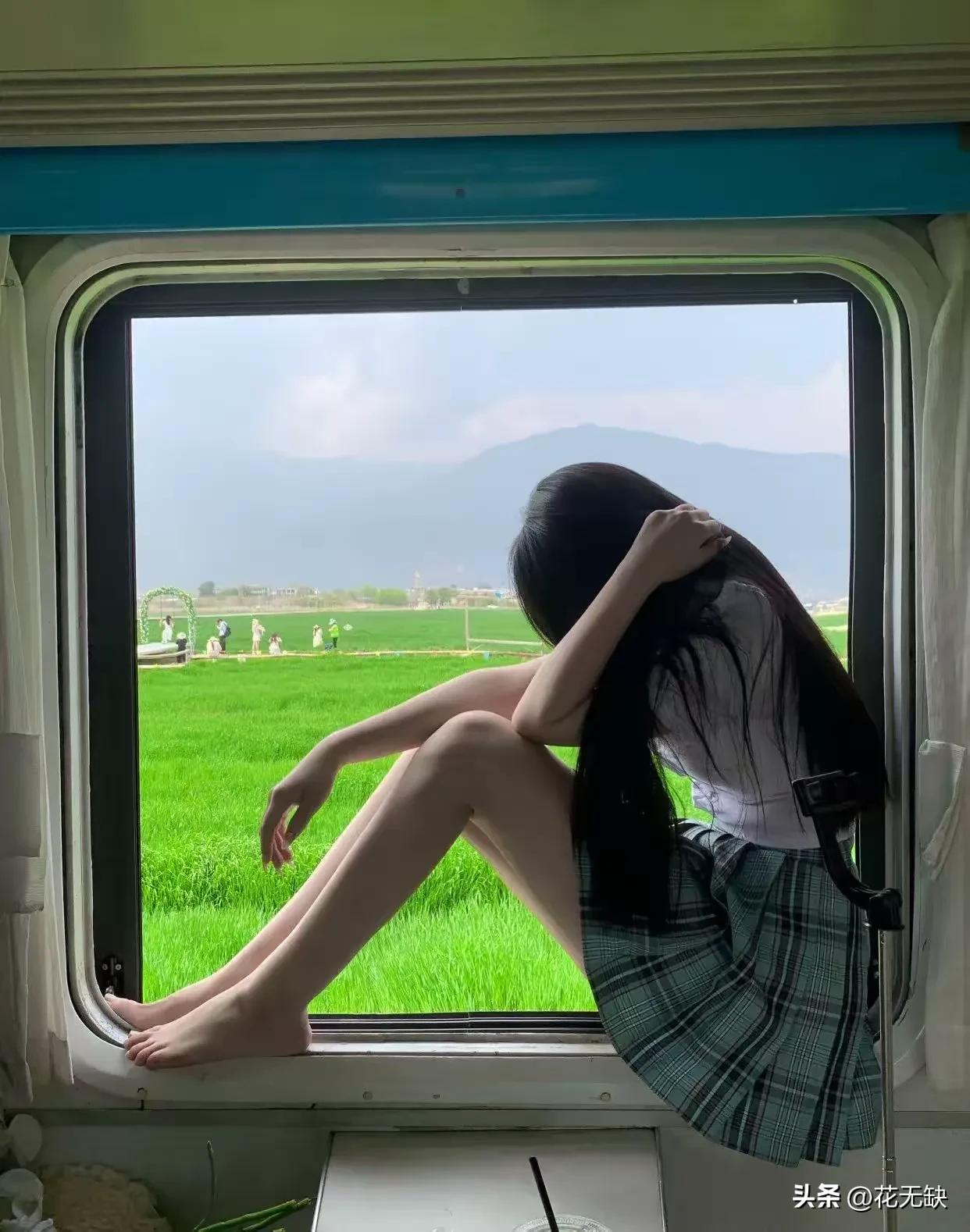 我说拍照片很辛苦，很累，可能很多人都不理解。唉，真的是没法说。