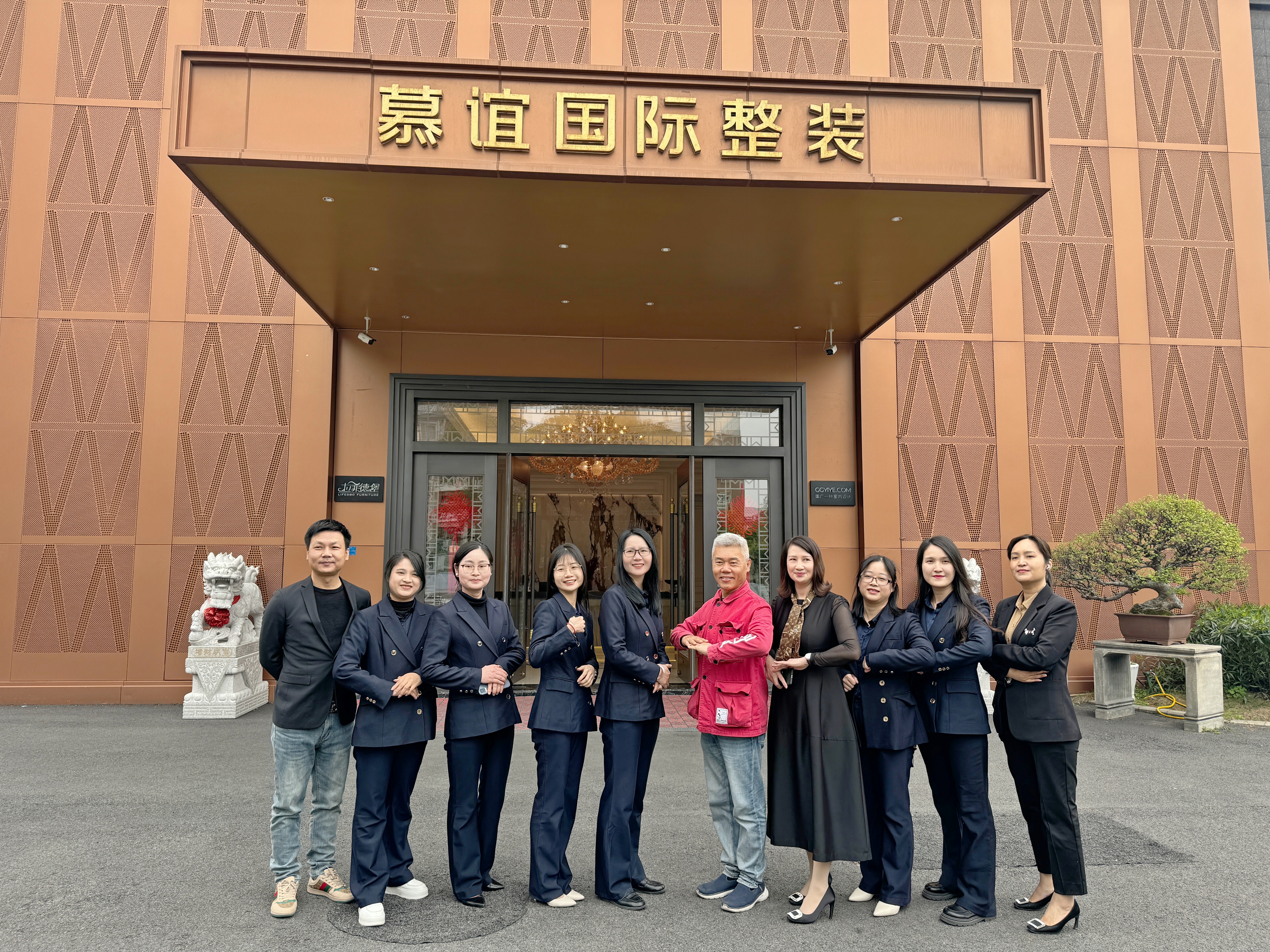 福清人做生意，勤劳有如蜜蜂，打拼有如陀螺，劲头有如黄牛，从来不讲什么解放、开放、