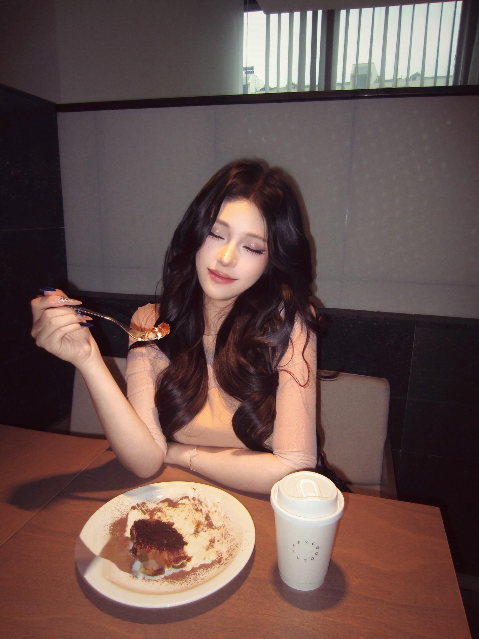 我可以带你去吃很多  很多好东西