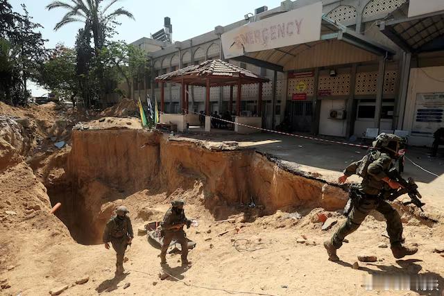 【美国情报部门披露，以色列官员正在讨论在加沙使用人盾】（路透社）——据两名熟悉此